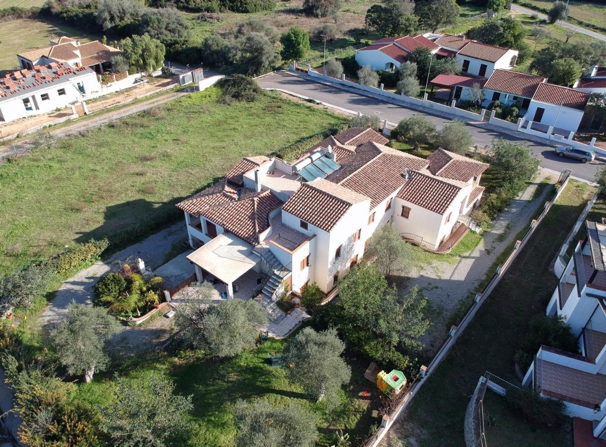 Appartamenti Torre Di Bari Bari Sardo Extérieur photo