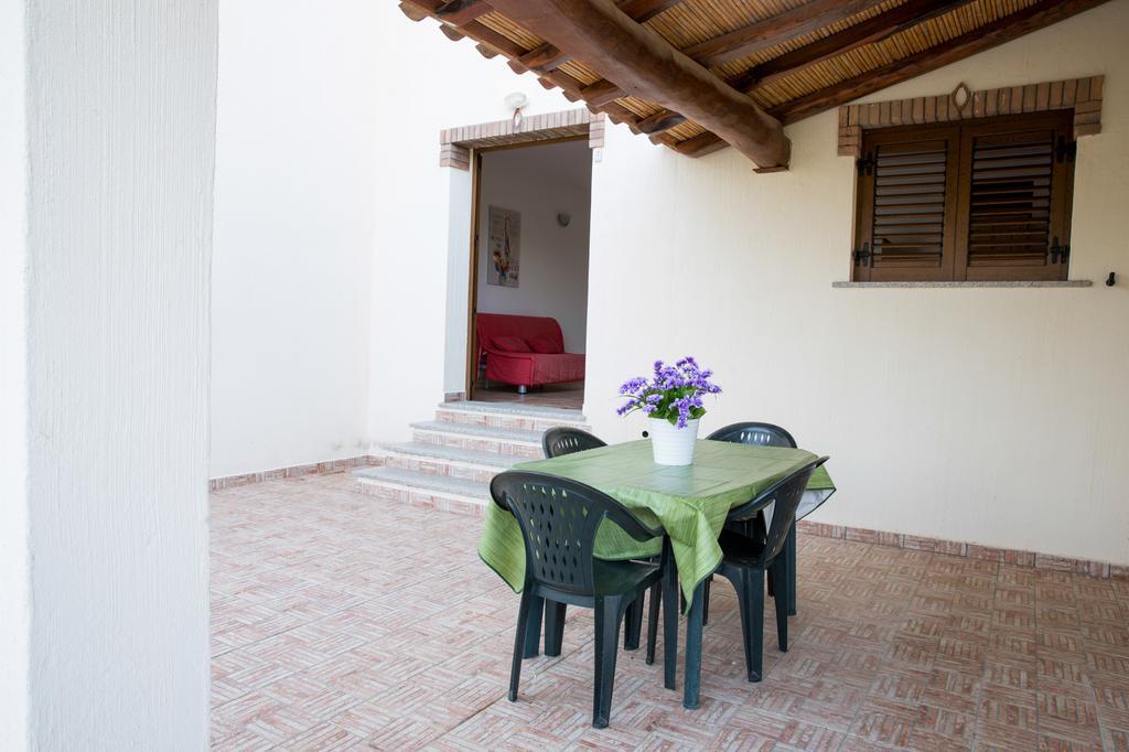 Appartamenti Torre Di Bari Bari Sardo Extérieur photo
