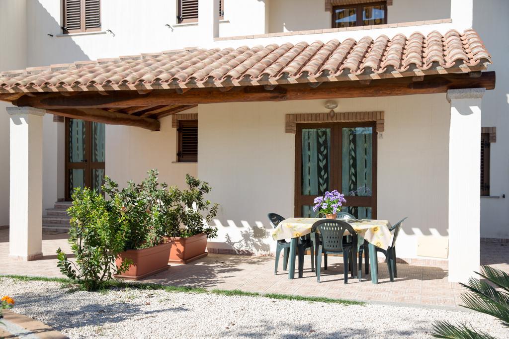 Appartamenti Torre Di Bari Bari Sardo Extérieur photo