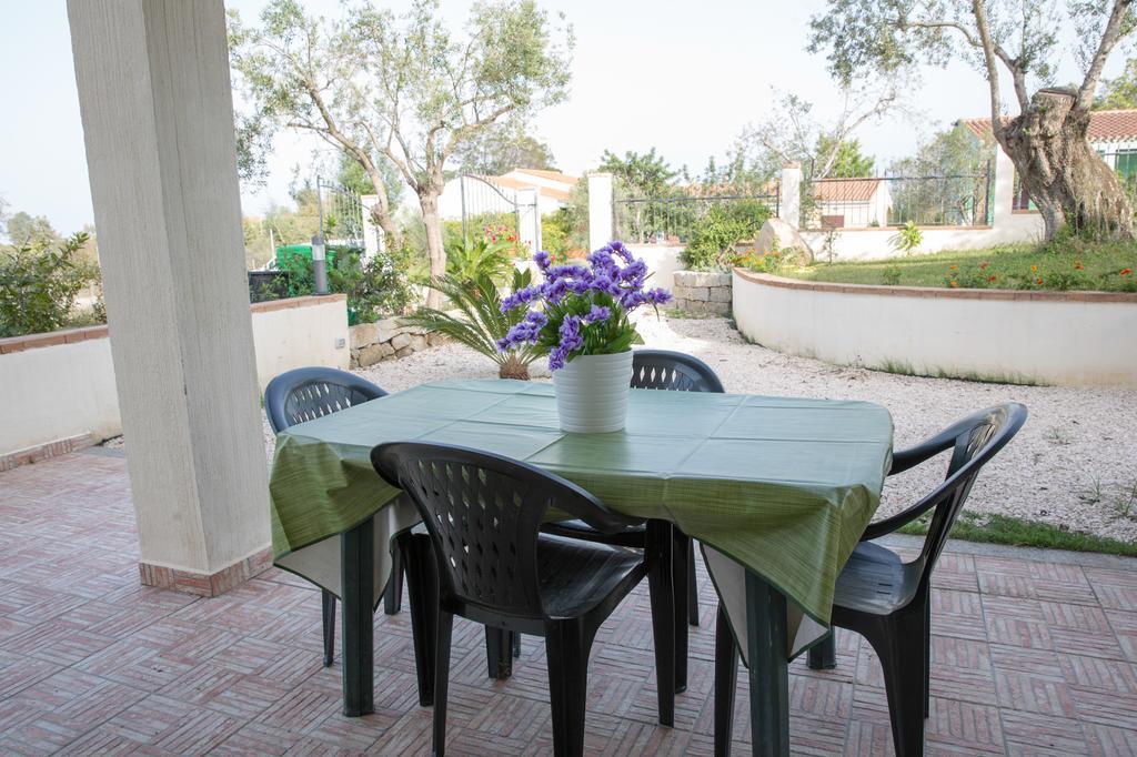 Appartamenti Torre Di Bari Bari Sardo Extérieur photo