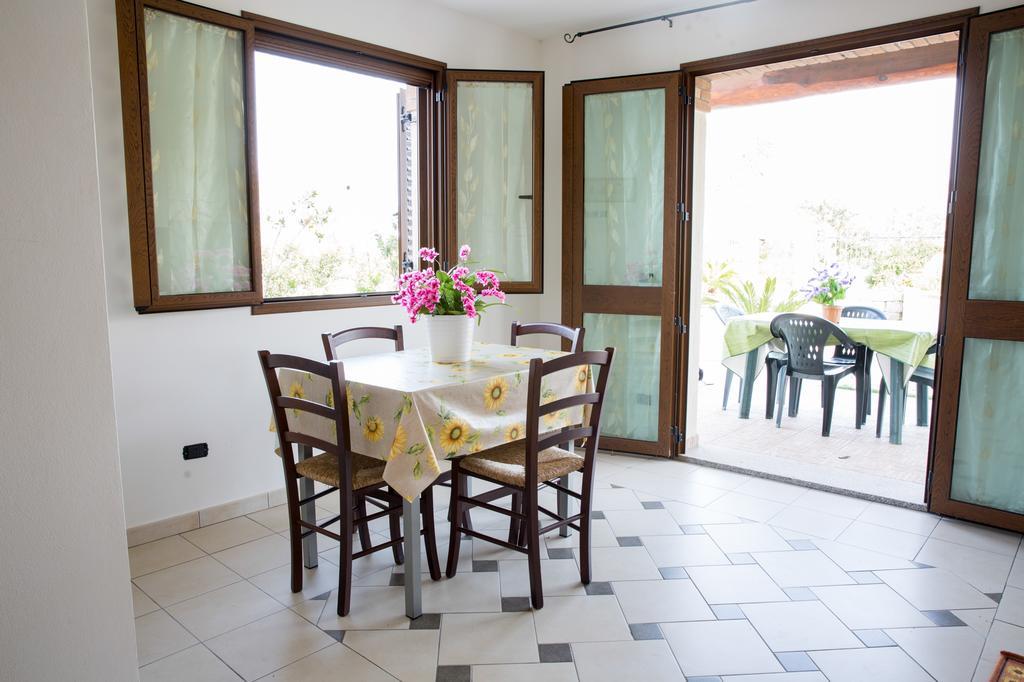 Appartamenti Torre Di Bari Bari Sardo Extérieur photo