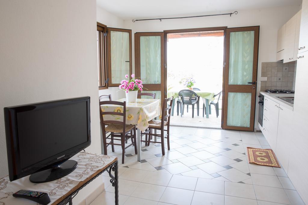 Appartamenti Torre Di Bari Bari Sardo Extérieur photo