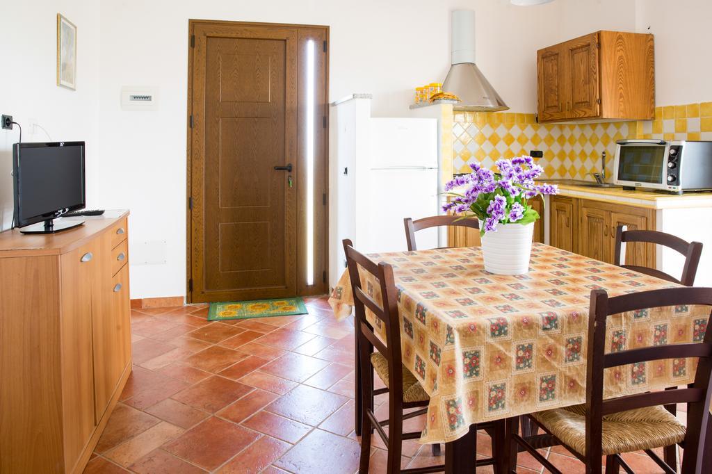 Appartamenti Torre Di Bari Bari Sardo Extérieur photo